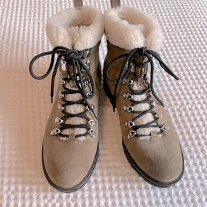 Marc Fisher Womans Lug Sole Ankle Boots